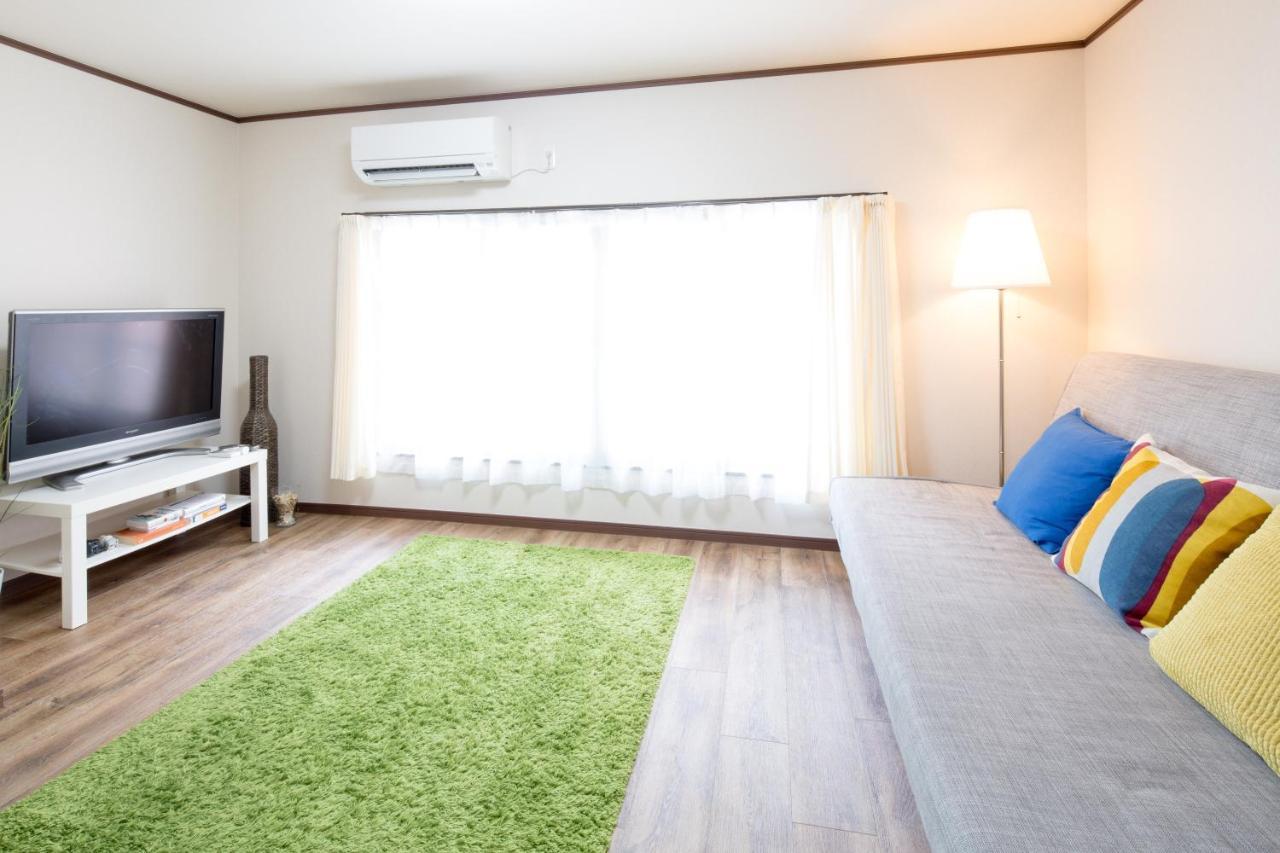 Apartment In Front Of Station Great Access Central