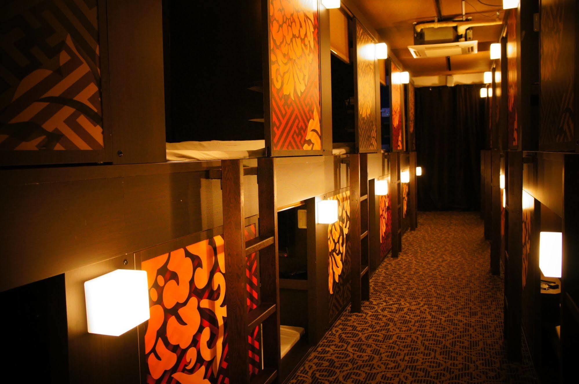 Capsule hotel Centurion Cabin & Spa