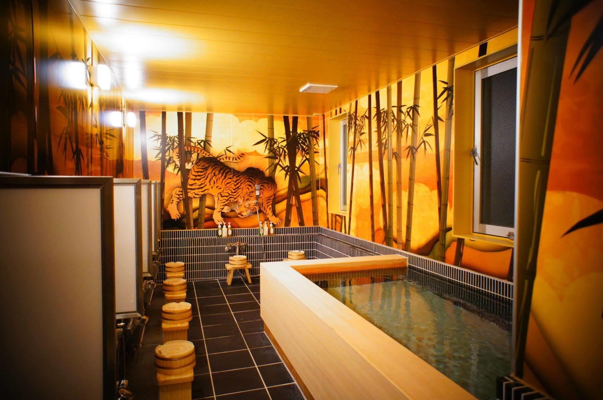 Centurion Cabin & Spa 2* Tokyo