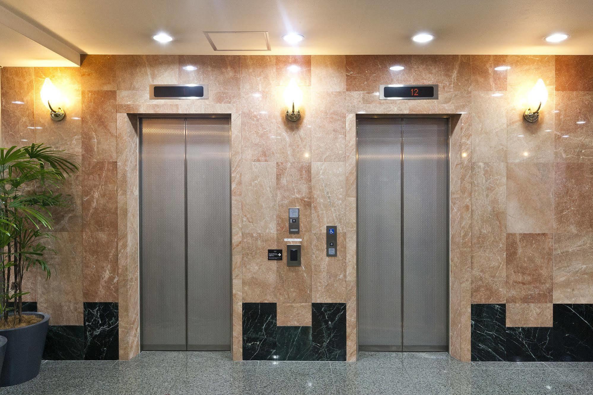 Sotetsu Fresa Nihombashi Kayabacho 3* Tokyo
