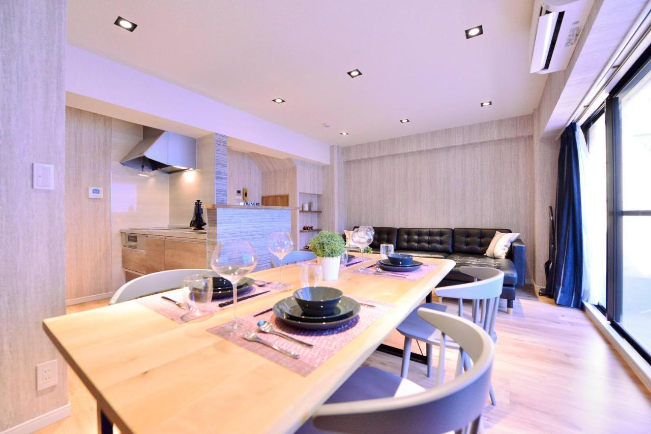 Real Life Kudanshita Apartment Tokyo