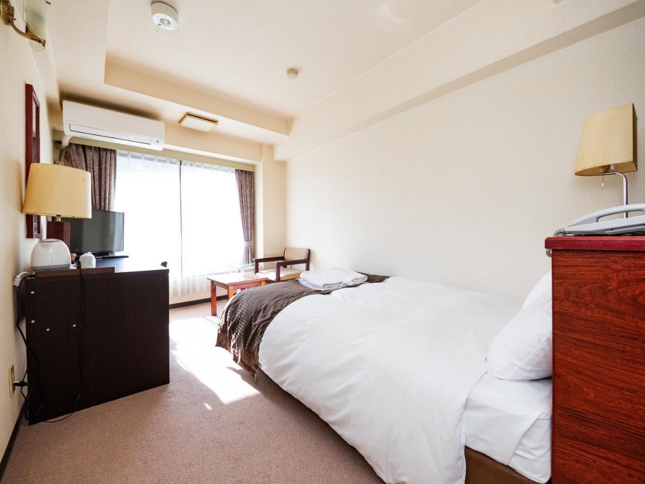 Sky Heart Koiwa Hotel 2*