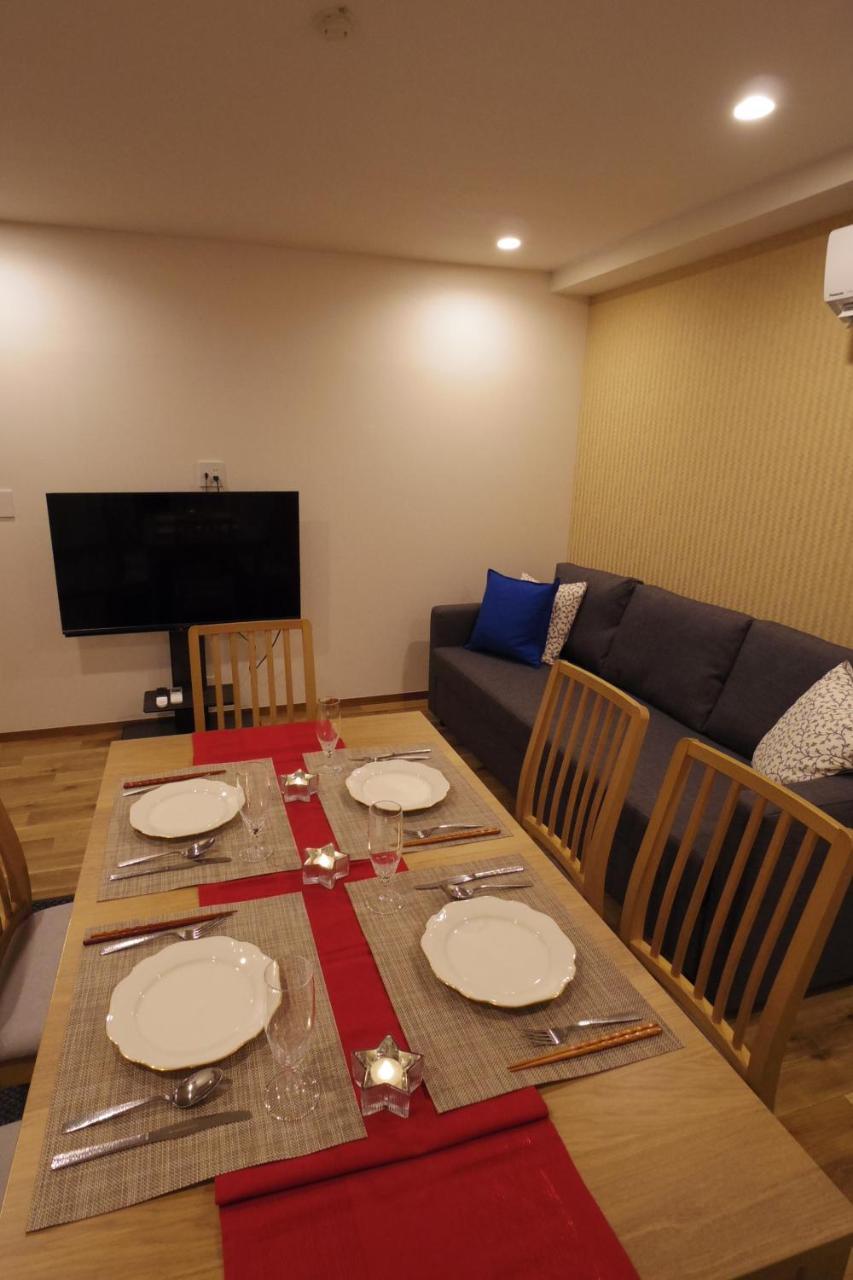 Max 11 People 90m2 Spacious 3 Bedroom House * Tokyo