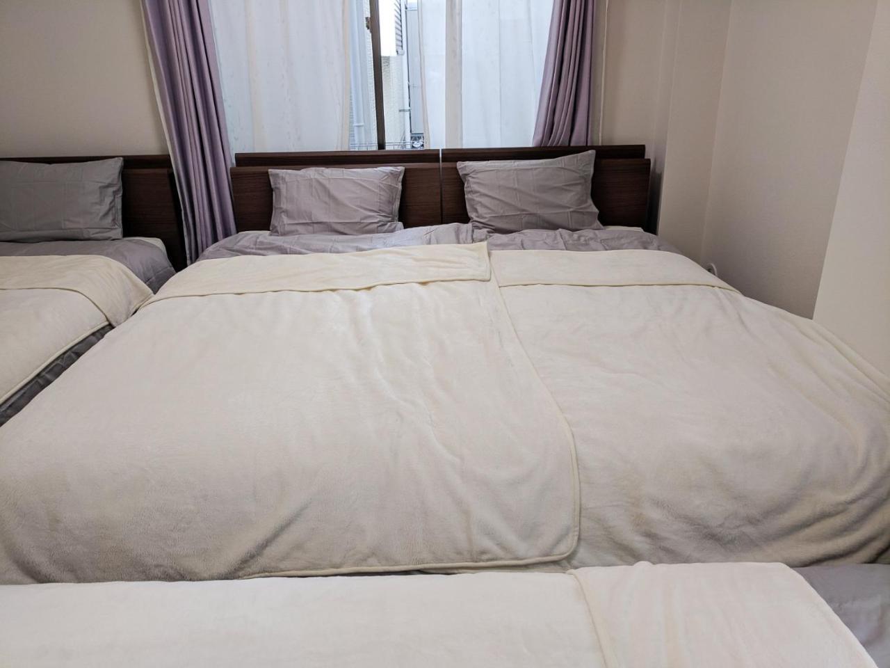 Max 11 People 90m2 Spacious 3 Bedroom House