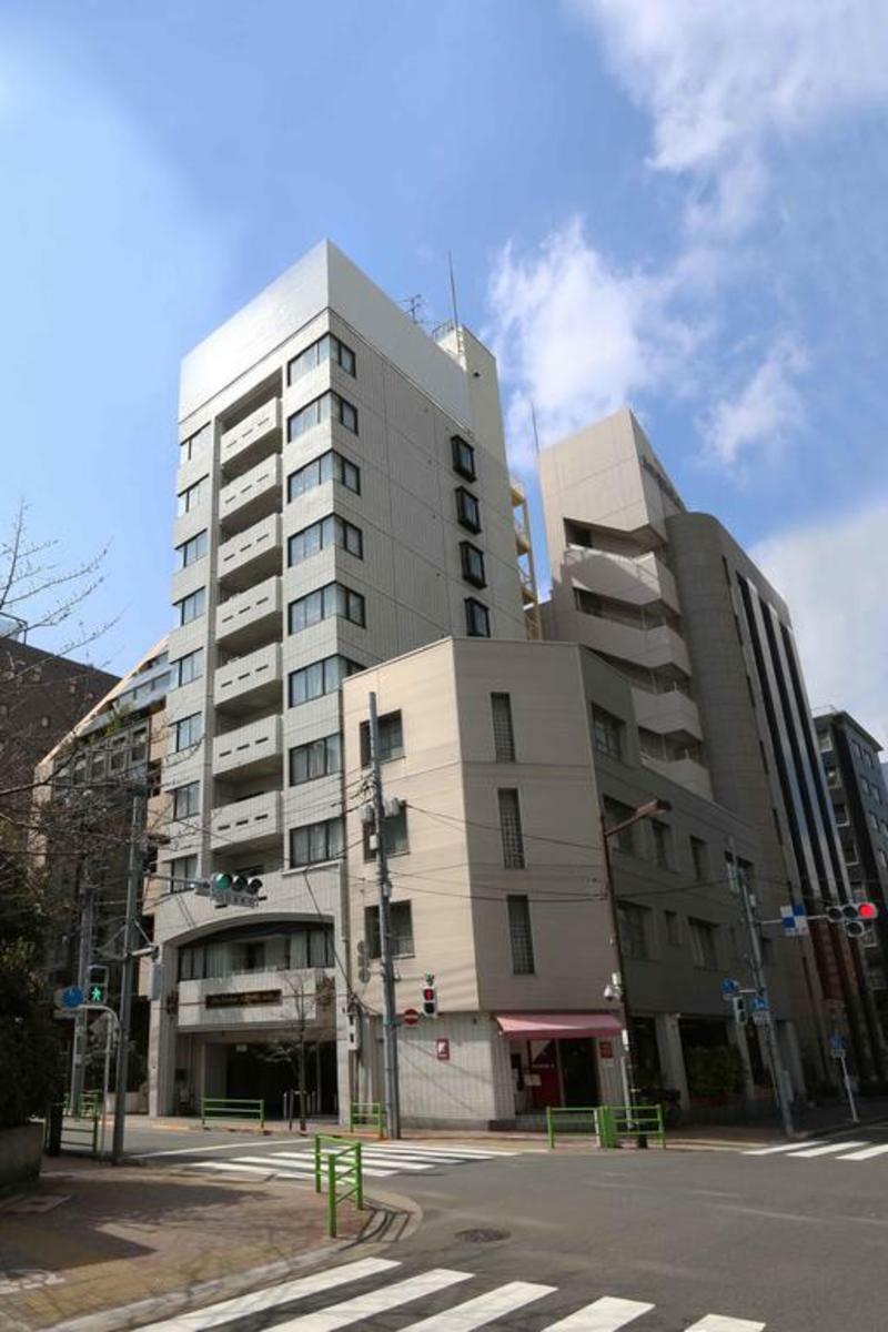 Hotel Zem 2*