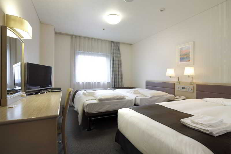 Economy hotel Omori Tokyu Rei 3*