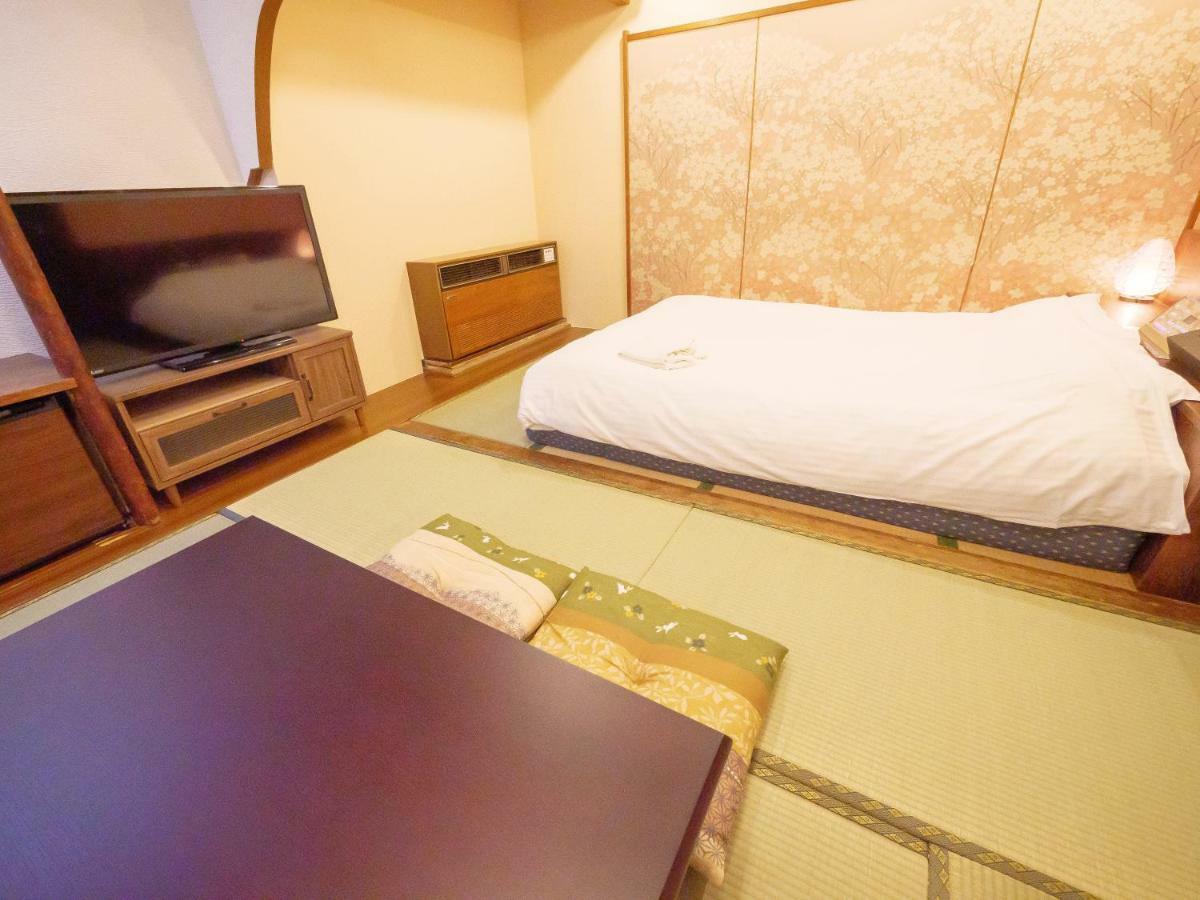 Loft #meguro Hotel 3*