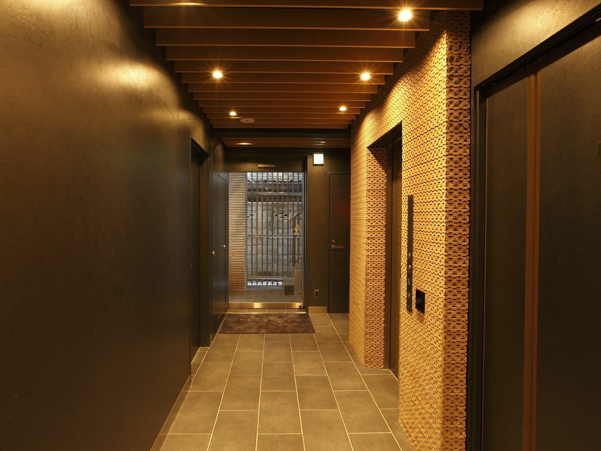 Amanek Ginza East Hotel 3*