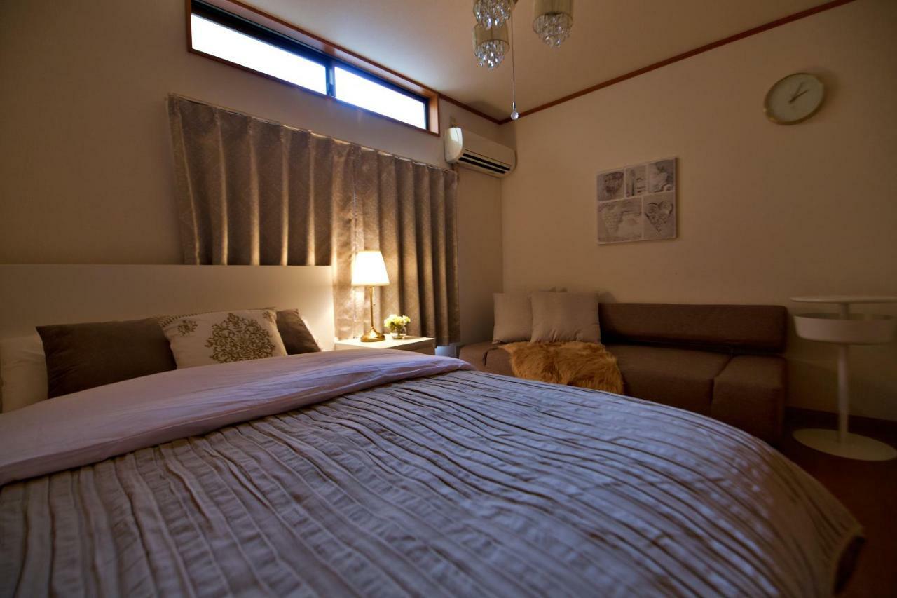 The 3rd Residential Shirokane Apartment