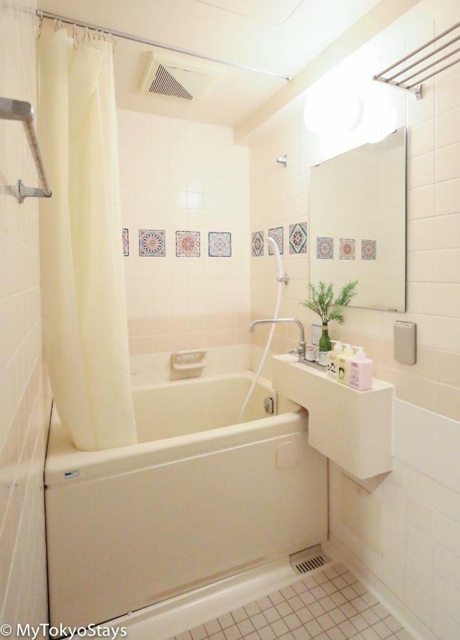 Best Value Studio With Fast Internet, Monthly Ok Jr Yamanote Line Ueno! Apartment *