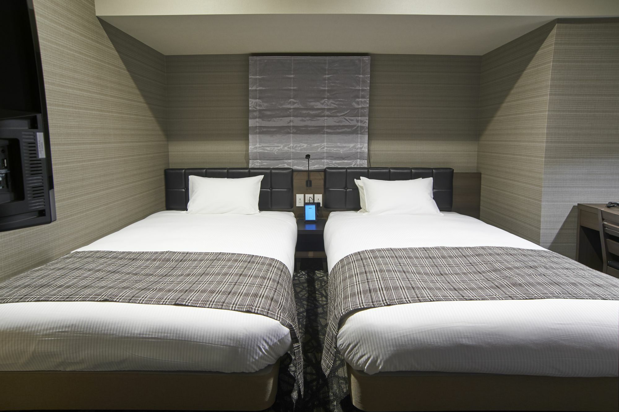 Quintessahotel Tokyohaneda Comic&books Hotel Tokyo