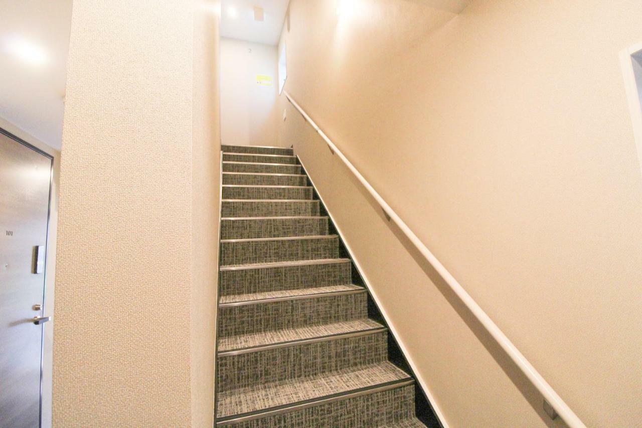 Apartment M-1 Haneda 5-ii *