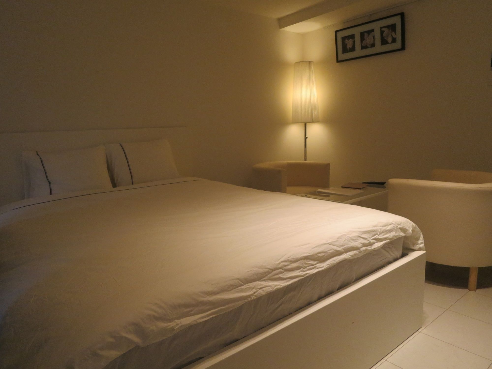 C'est Joli Ikegami Apartment *