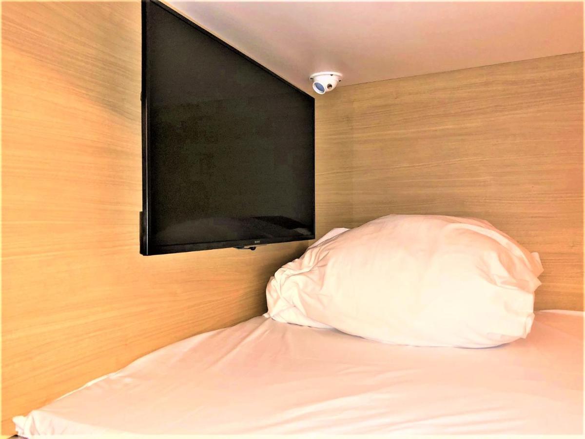 Capsule hotel Sauna&hotel Karumaru Ikebukuro Tokyo