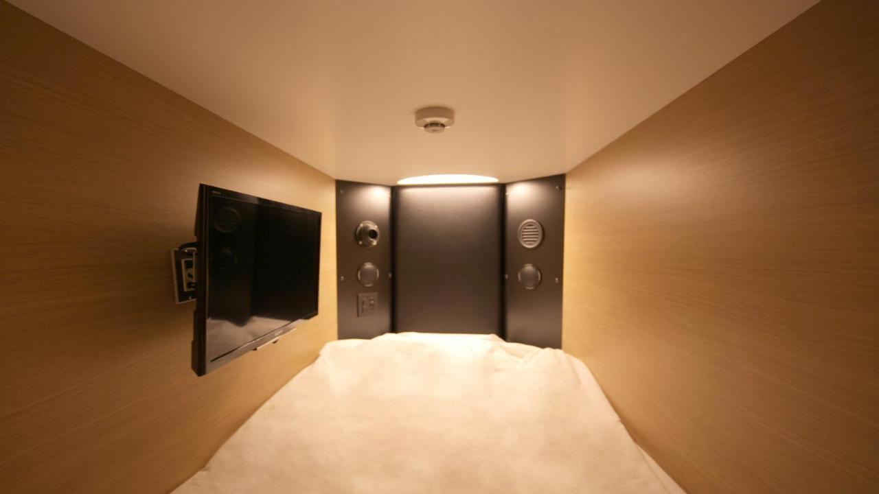 Sauna&hotel Karumaru Ikebukuro Capsule hotel Tokyo
