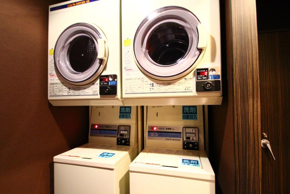 Apa Shinjuku Gyoemmae Hotel