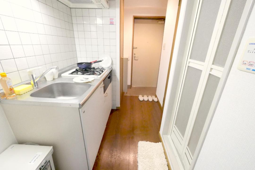 マスク配布あり W2 閑静なエリア人気の西新宿 スタジオtypeの綺麗なお部屋です新宿駅までラクラク徒歩圏内 長期宿泊受付中 Apartment