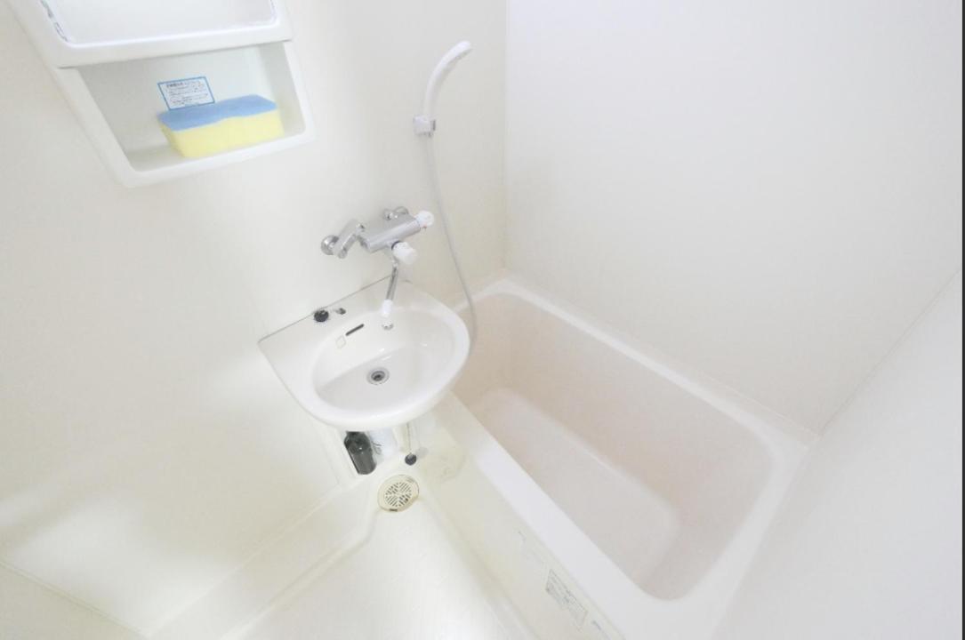 マスク配布あり W2 閑静なエリア人気の西新宿 スタジオtypeの綺麗なお部屋です新宿駅までラクラク徒歩圏内 長期宿泊受付中 Apartment *