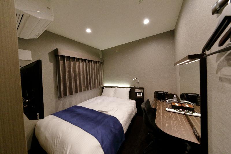Act Roppongi Hotel 4*