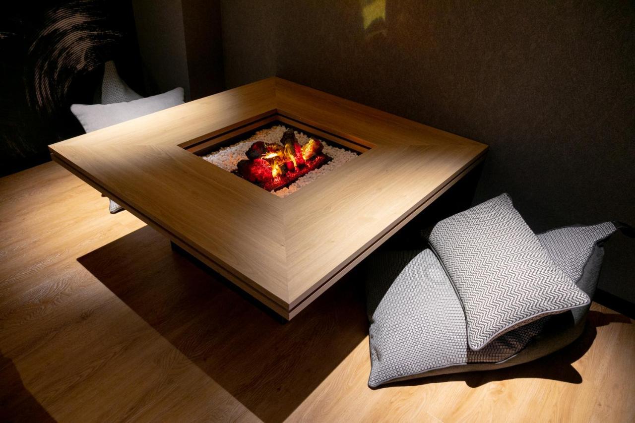 Lotus Koiwa (adults Only)