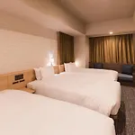 Sotetsu Grand Fresa Takadanobaba