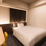 Sotetsu Grand Fresa Takadanobaba