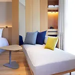 Tsuki Tokyo