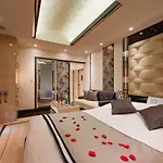 Hotel Moana Shinjuku (Adults Only)