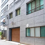 プリネッツ新宿ビル4階