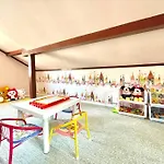 新規リフォーム戸建/バス徒歩1分/子供遊びスペース/ネットtv