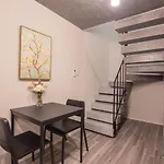 Chic And Contemporary Trendy Bnb In The Heart Of The City- Y02I