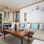 2S Jr Yamanote Komagome, 3 Storey 101Sq 4Br, Freepark