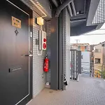 A Boutique One-Bedroom Apartment In Takadanobaba, Shinjuku Ward, Tokyo. A 6-Minute Walk To The Yamanote Line