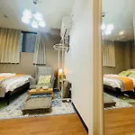 06#睛空塔热门旅游景区 最近车站步行3分钟 机场直达 周边有便利店 商场 温泉 购物餐饮方便