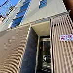 Ueno K