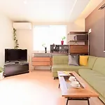 全新4居室出租！距离池袋（Ikebukuro)1站