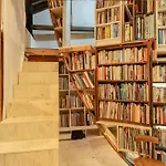 Kab Library And Residency 想像力の羽をもつ古民家長屋