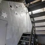 浅草禅心居202室 浅草駅徒歩15分 2024年4月ニューオープン 43平米丸貸し切り ダブルベット2台と畳敷き布団2組 家庭式用品設備完備