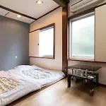 Tokyo Guest House Ouji Music Lounge