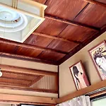 Family Or Business Travel 20 Percent Off丨200 Sqm 丨 14 Min To Shinjuku 丨century-Old Japanese Garden 丨3 Parking Spaces丨4 Bedrooms
