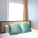 Repure Nishiochiai Residence