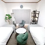 Close To Shinjuku!Twin Beds,Projector,Appliances!