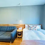 Shinjuku Waseda Hostel