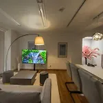 渋谷駅電車1分 恵比寿駅徒歩2分 85平米最大6名 東京 新宿 上野 銀座 池袋 築地直通