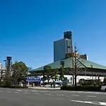 韓国新大久保通りすぐの一軒家で楽しむ東京旅行8名様 Korea Shinokubo Off The Street A House For 8Pax