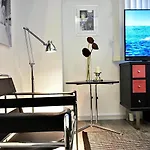 Lang - Vacation Stay 22203V