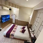 Hotel Crystal 大人専用