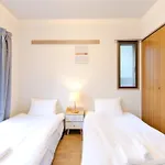Shinjuku Waseda Earthtone Apartment