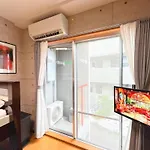 Amika First203
