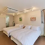 Kaikai House - Art, Design & Family In Shibuya